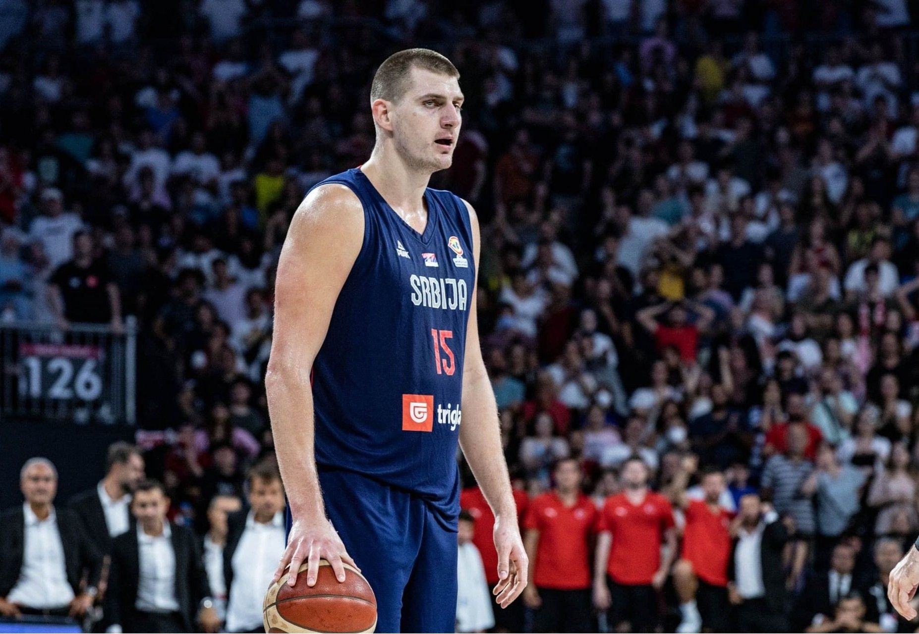 🤙庆祝奥运会铜牌！约基奇花费357500美元送国家队队友每人一块劳力士手表