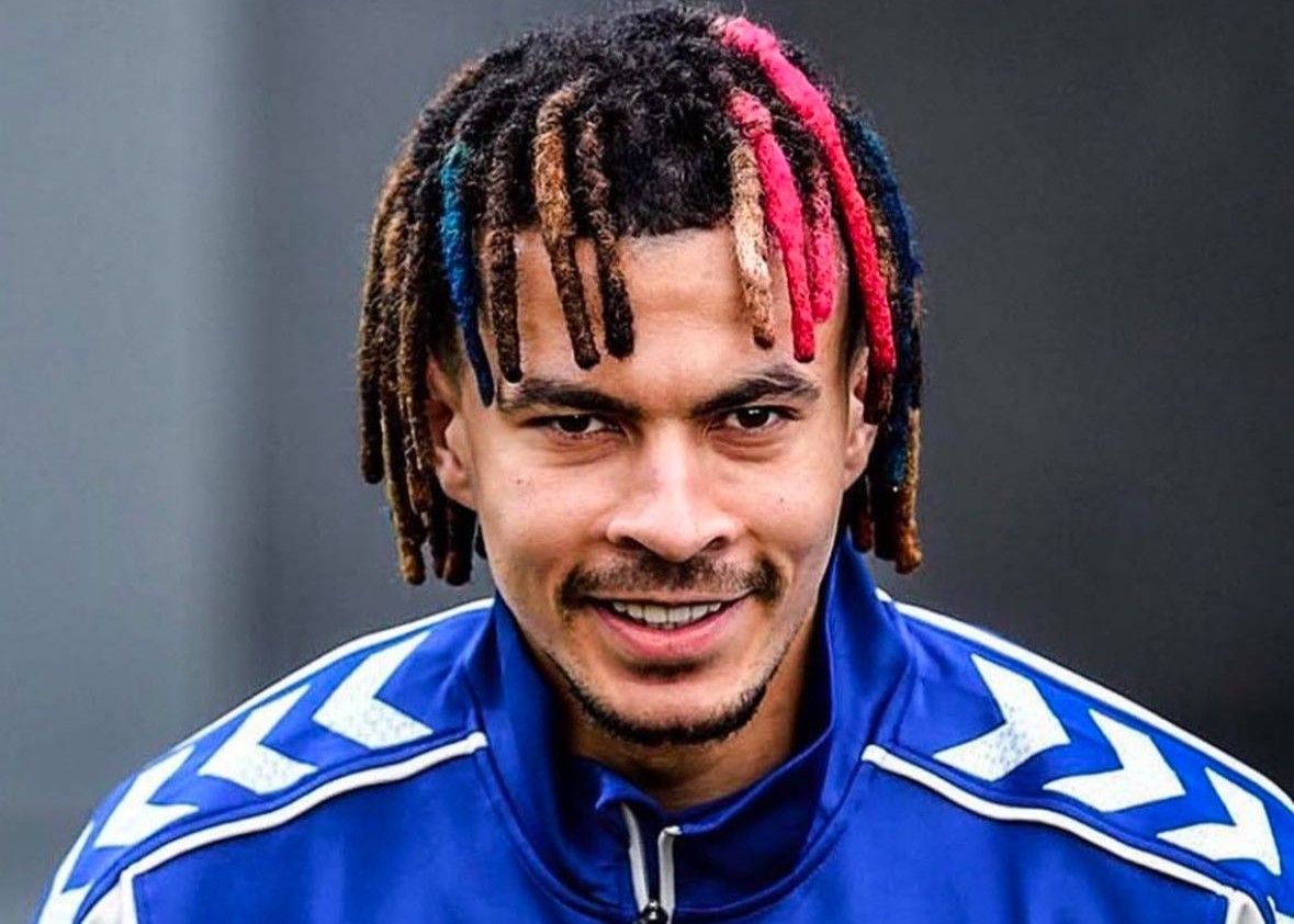 罗马诺：阿里将随科莫训练，等待签约机会