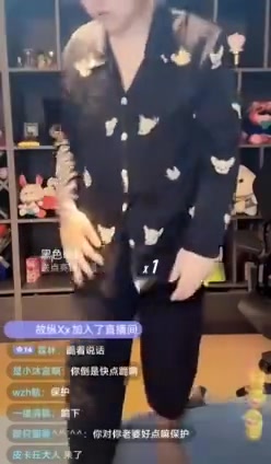 说到做到!赛后朱开直播 代替iG粉丝跪下:一诺千金,NIP牛逼 说到做到!赛后朱开直播 代替iG粉丝跪下:一诺千金,NIP牛逼