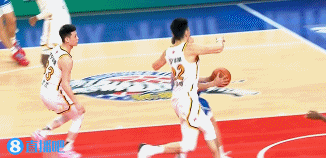 老辣！李晓旭跟防滴水不漏 纵身起飞压哨钉板大帽葛浩然